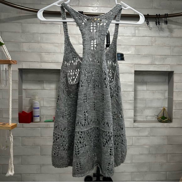 Hollister knit tank top - Picture 2 of 2